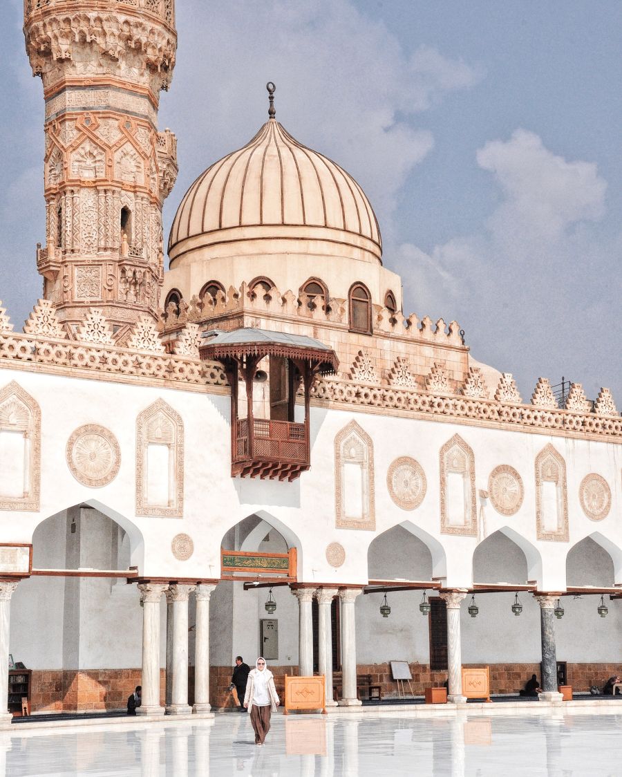 Alazhar Mosque Cairo, photo by Mika Elgendi